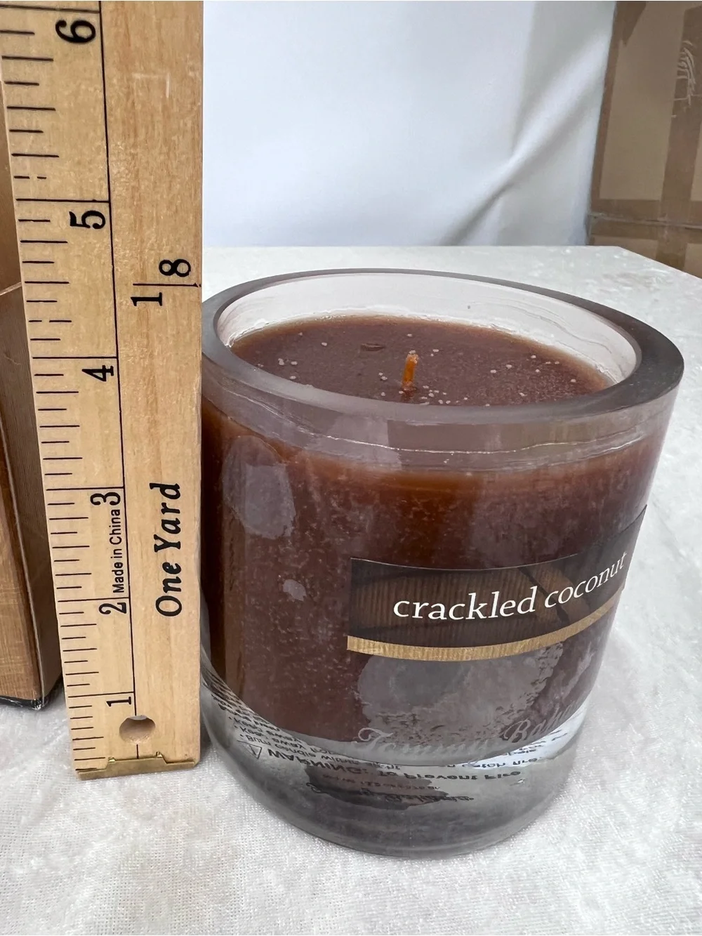 Tommy Bahama Crackled Coconut Scented Candle  Jar 13.2 oz.